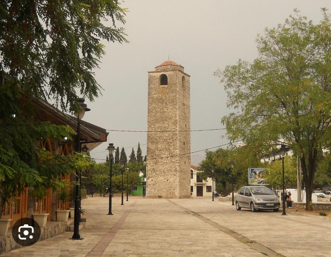 Apartment Clock Tower Podgorica Exteriör bild